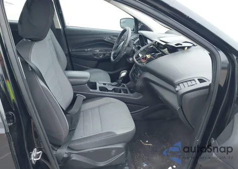 2018 Ford Escape S z USA, uszkodzony, nr VIN 1FMCU0F73JUA29469